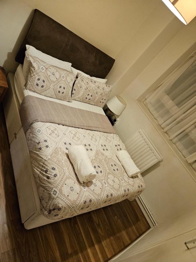 Flat In Camden Town Apartment Londra Exterior foto