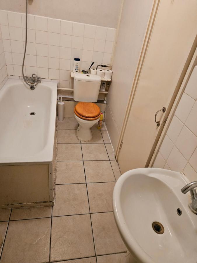 Flat In Camden Town Apartment Londra Exterior foto